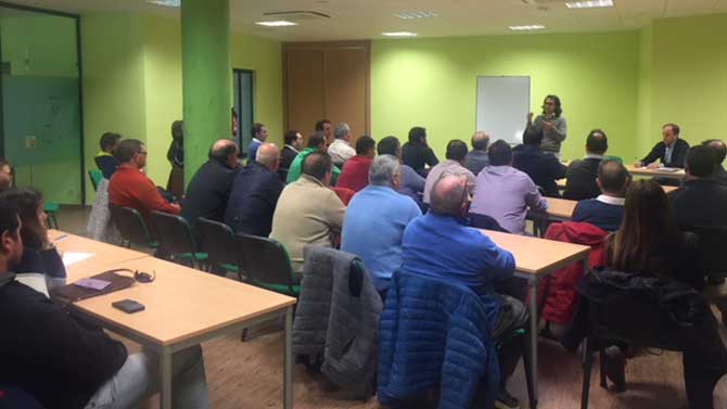 Reunión de ganaderos en Asaja.