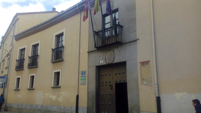 Edificio de la Cámara de Comercio de Ávila.