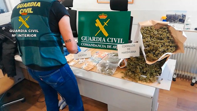 Operación contra el cultivo y la venta de drogas en Candeleda.