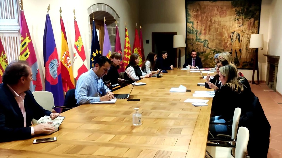 Reunión del Consejo Escolar Municipal.