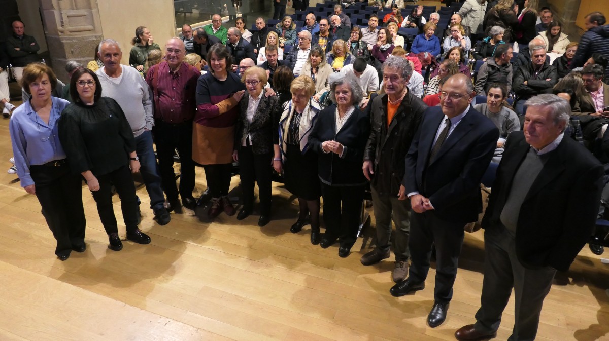 Homeja a los fundadores de la Asociación de Diabéticos Abulenses en su 40 aniversario.