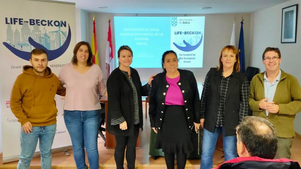 Jornada sobre comunidades energéticas en Casillas.