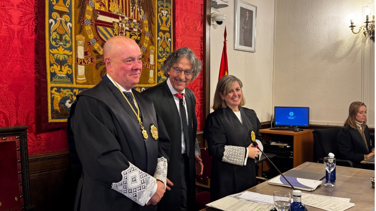 Javier García, Santiago Mena y María del Carmen Barberán