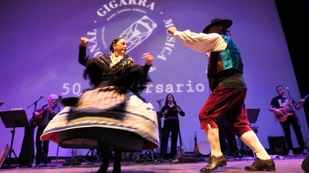 Concierto del 50 aniversario de Cigarra.