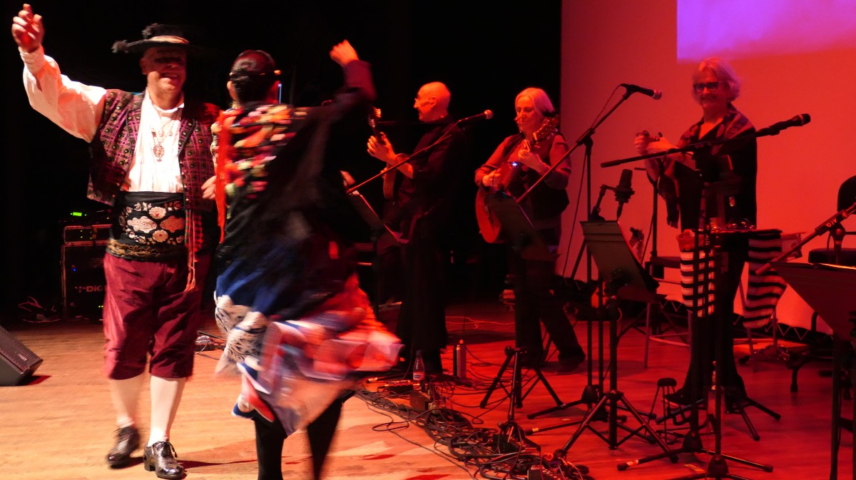 Concierto del 50 aniversario de Cigarra.