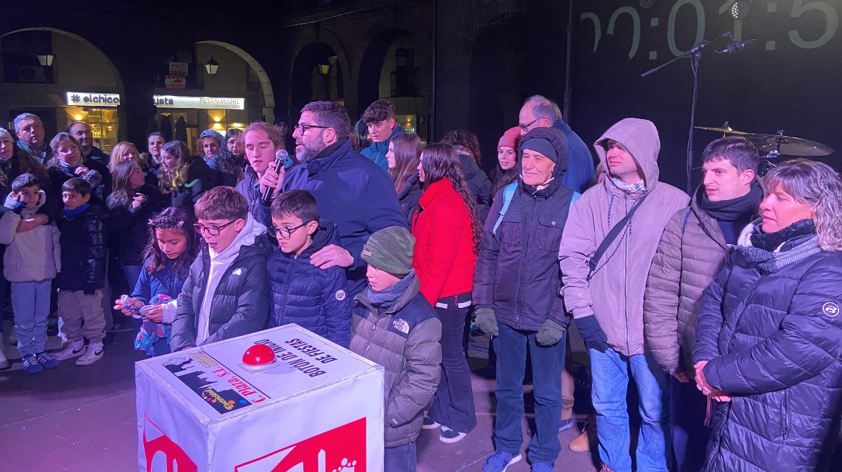 Encendido de la iluminación de Navidad en Ávila.