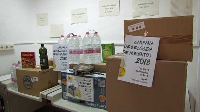 Alimentos donados por empleados de la Administraci&oacute;n del Estado a C&aacute;ritas y Cruz Roja.