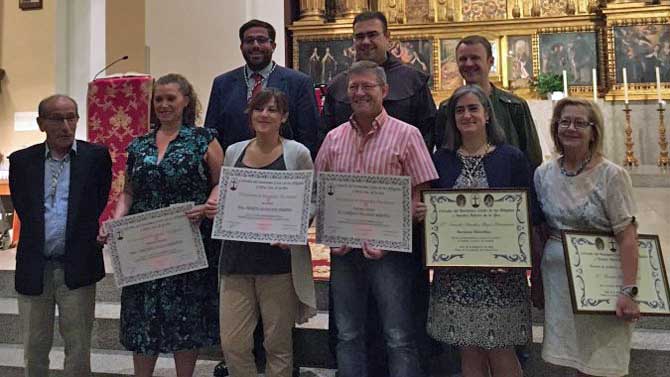 Jesús Manuel Sánchez Cabrera y Sonsoles Sánchez-Reyes recibieron en septiembre los títulos de hermanos honoríficos de la Cofradía del Cristo de los Afligidos.