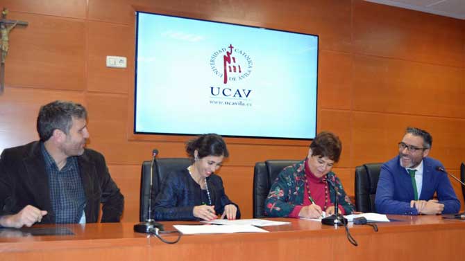 Firma de un convenio entre la UCAV y Avilagro.