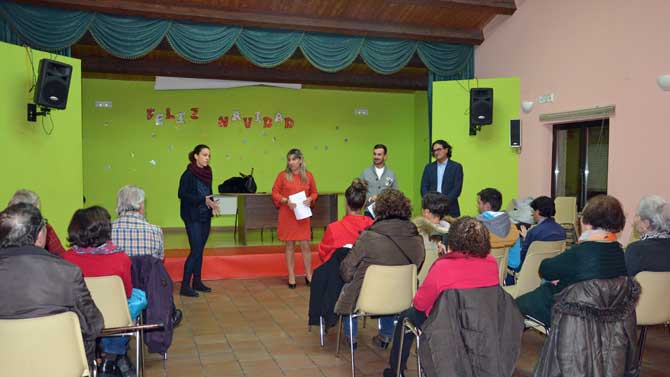 Presentación del proyecto ‘En casa, contigo’ en Burgohondo.