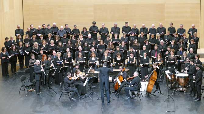 Cuatro coros de &Aacute;vila cantan el 'Mes&iacute;as' con Ars Nova.