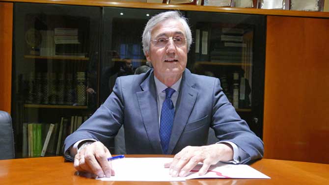 José Luis Rivas, en su despacho en la tarde del lunes.