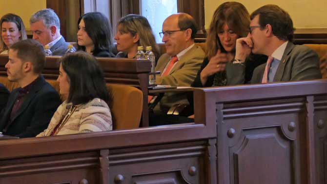 Concejales del PP en un pleno municipal.