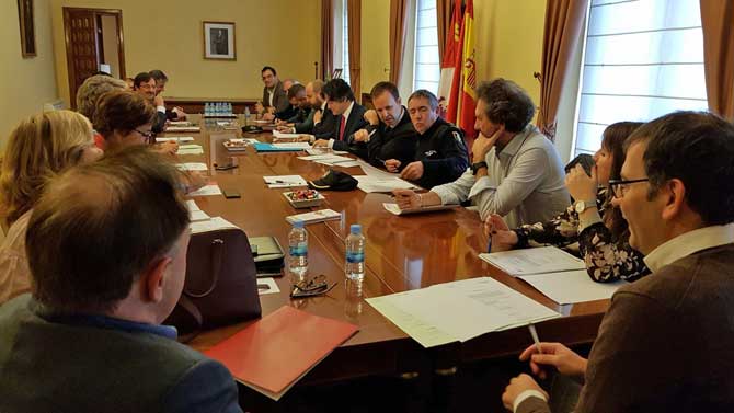 Comisión de Asistencia al subdelegado.