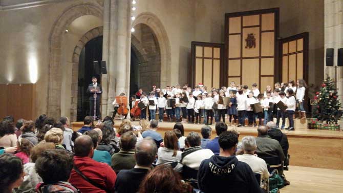 Concierto de los alumnos m&aacute;s peque&ntilde;os de la Escuela de M&uacute;sica.