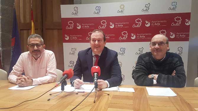 Presentaci&oacute;n de 'Di&aacute;logos con Juan de la Cruz'.