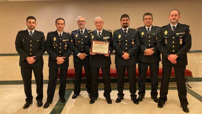 La Escuela de Polic&iacute;a recibe un premio del los Trofeos de la Seguridad.