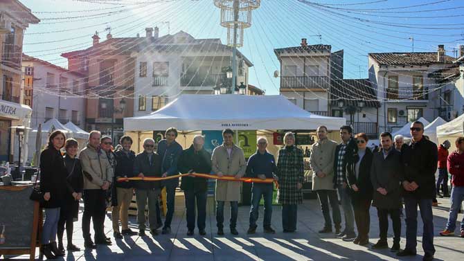 VIII Feria del Queso de Cabra y VI Feria del Pimentón en Candeleda.
