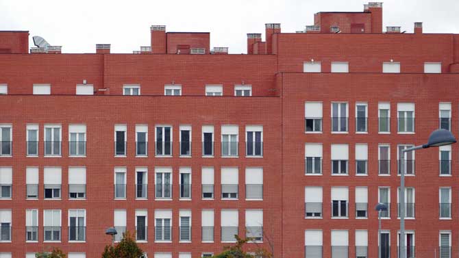 Bloque de viviendas en Ávila.