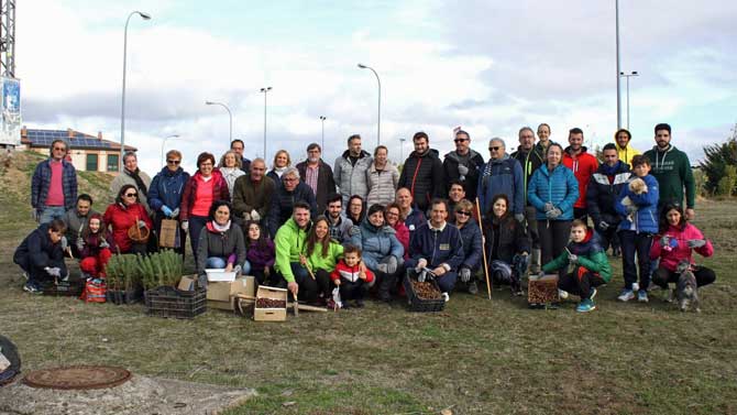 Participantes en 'La gran bellotada ibérica' en Arévalo.