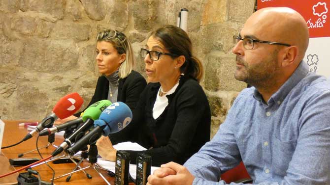 Rueda de prensa del PSOE sobre los presupuestos municipales.