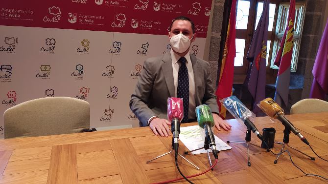 Budiño presenta una actividad municipal en rueda de prensa.