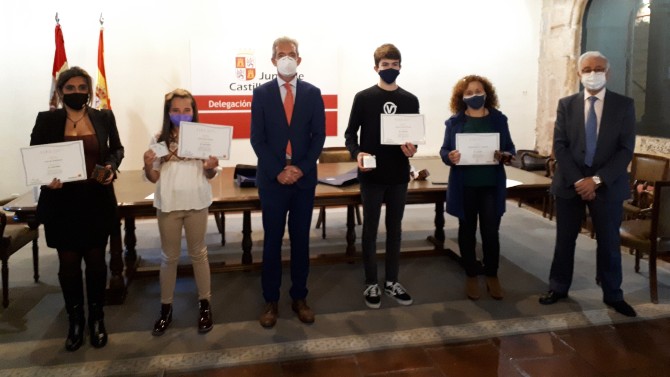 Entrega de los premios de Ávila del concurso '¿Qué es un rey para ti''.