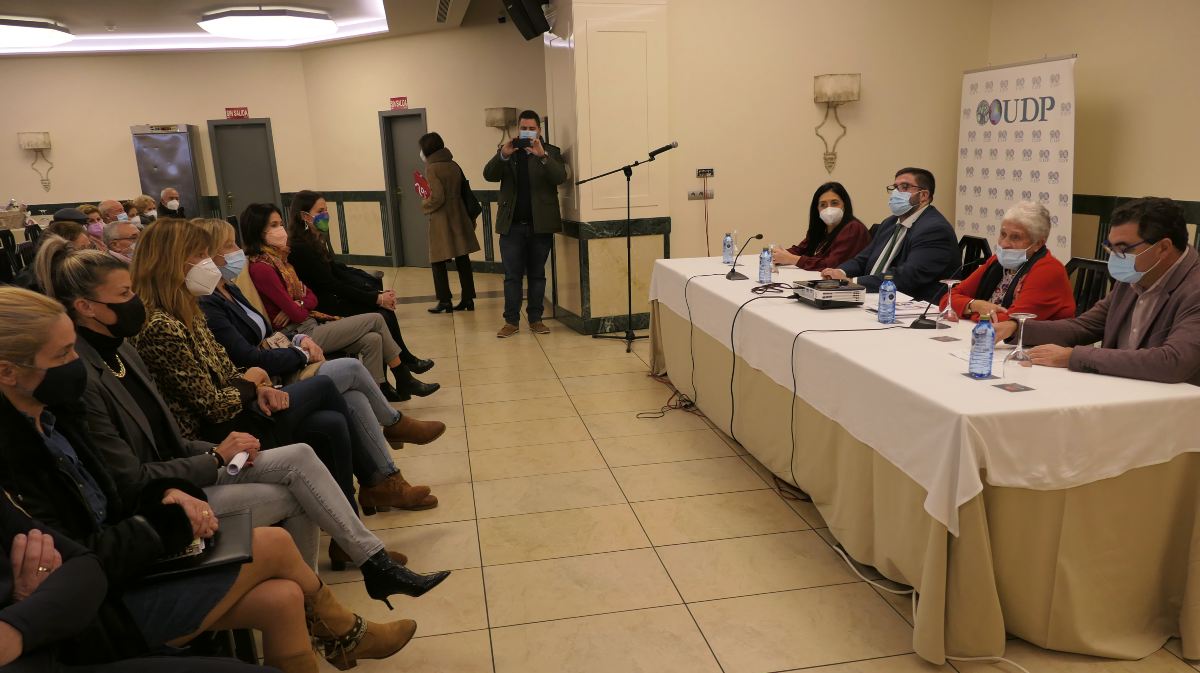 Jornada de la Unión Democrática de Pensionistas (UDP) con motivo del Día de los Mayores.