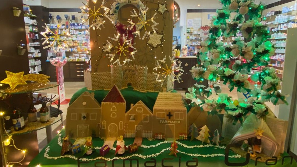 Farmacia María Grande primer premio escaparates.