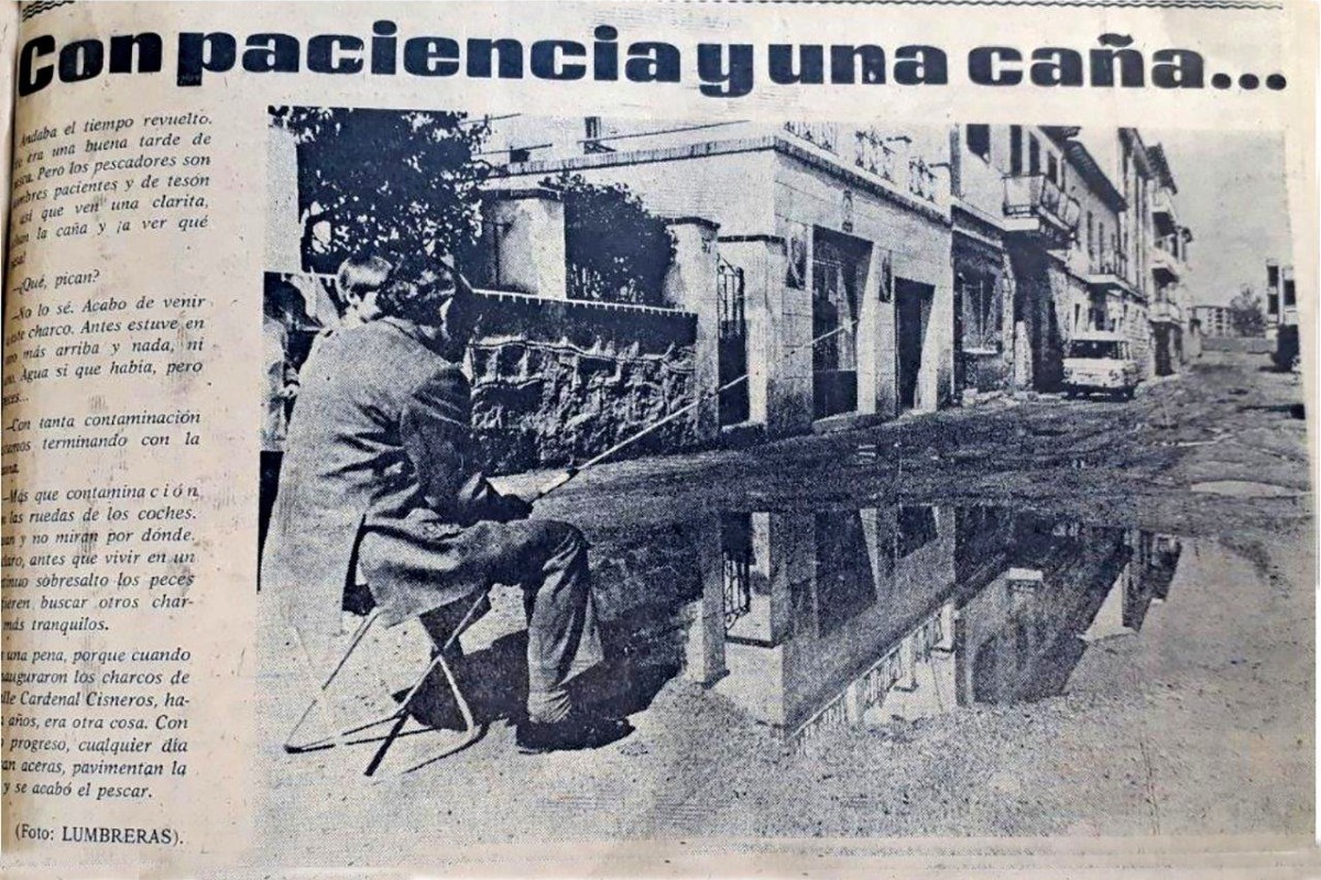 Calle Cardenal Cisneros. Foto Lumbreras, El Diario de Ávila, 23 de mayo de 1975.