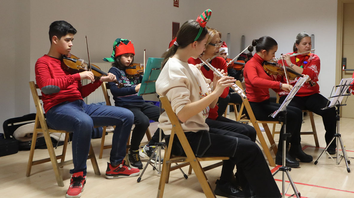 Alumnos durante el concierto