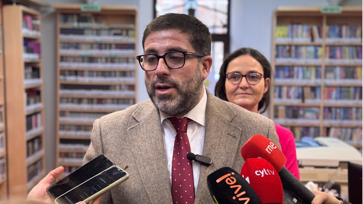 Jes&uacute;s Manuel S&aacute;nchez Cabrera, alcalde de &Aacute;vila