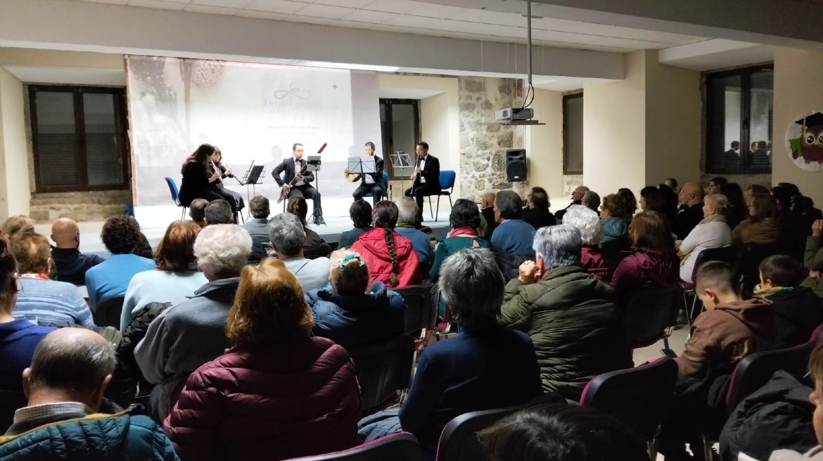 Concierto de Eternal Ensemble en San Bartolomé de Pinares.