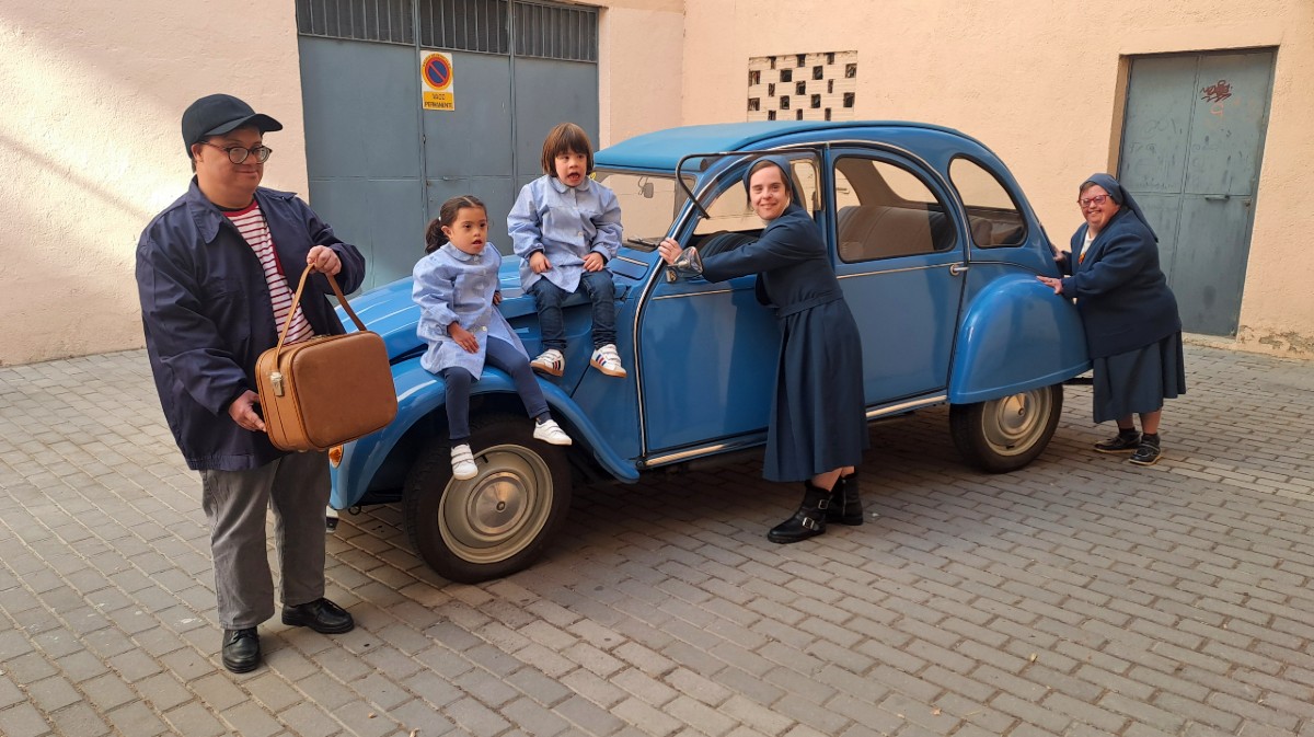 Imagen del calendario de Down &Aacute;vila dedicado al cine.