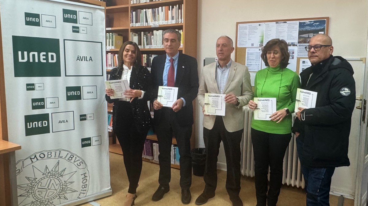 Presentación del catálogo de creadores de la Escuela de Arte de Ávila.