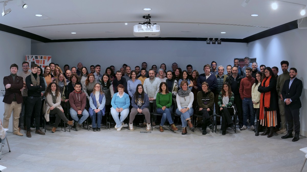 Imagen de archivo de participantes en el programa de emprendimiento de la Fundación Tatiana.