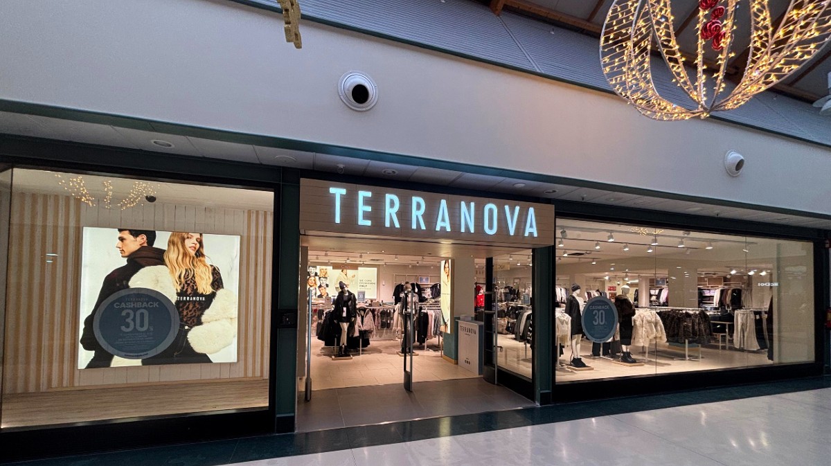 Establecimiento de Terranova en el Centro Comercial El Bulevar.