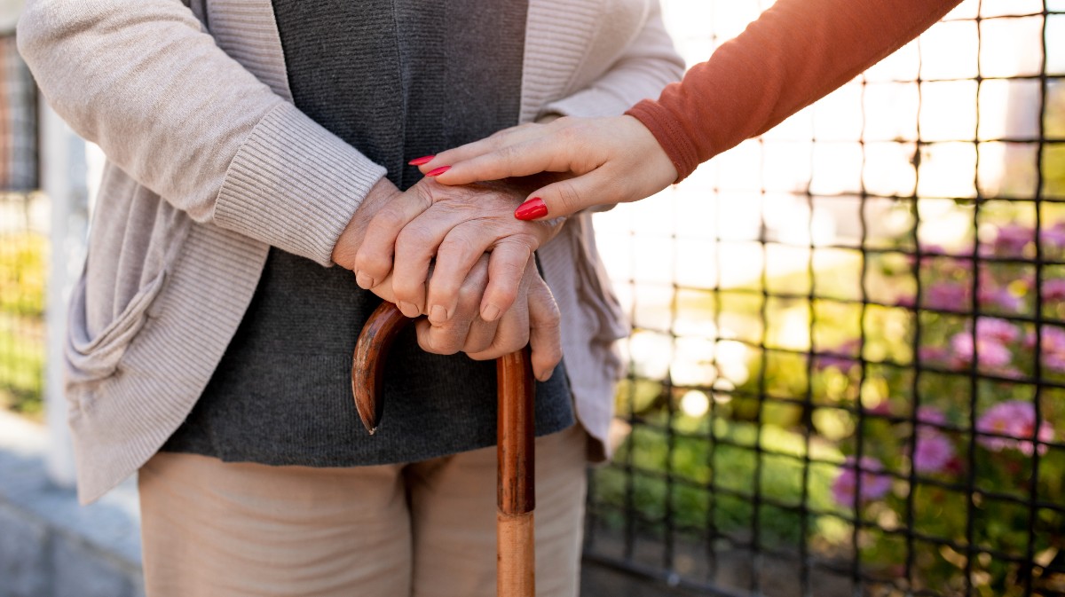 Imagen de archivo de una anciana.