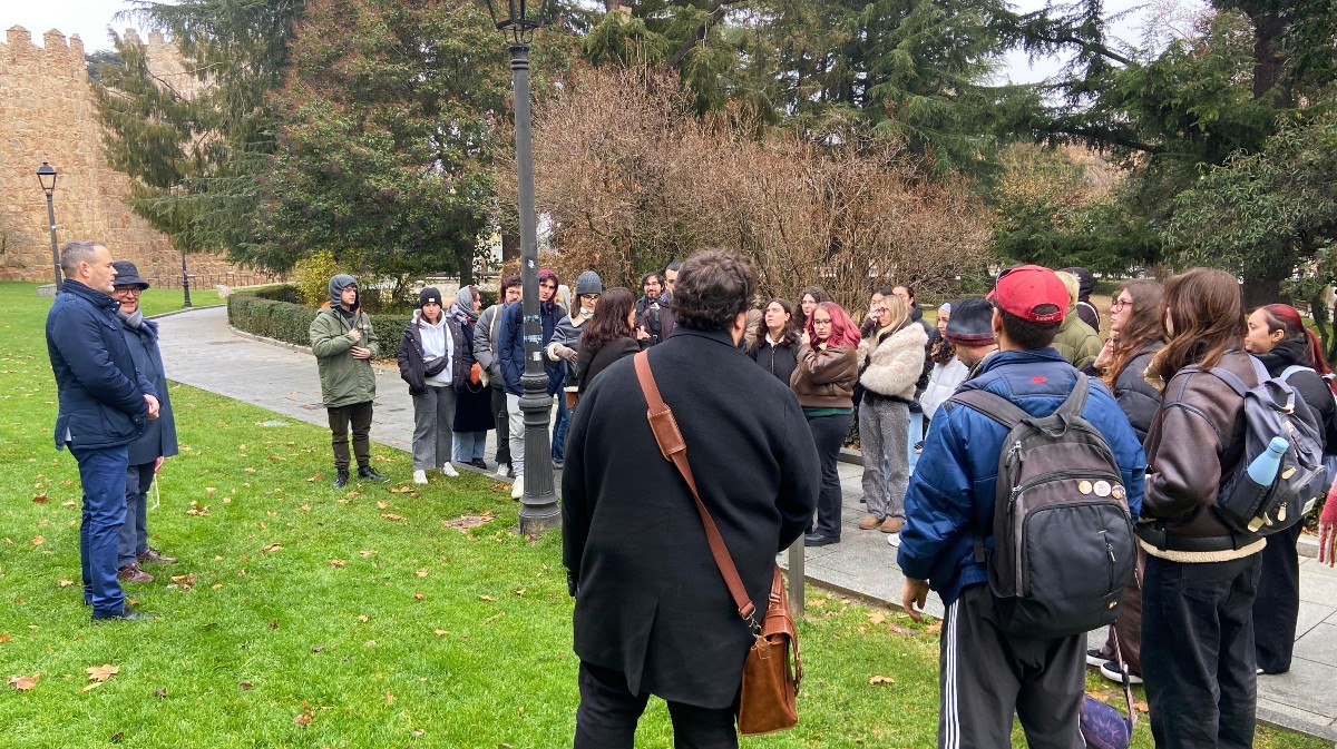 Alumnos del M&aacute;ster en Evaluaci&oacute;n y Gesti&oacute;n del Patrimonio de la USAL en &Aacute;vila.