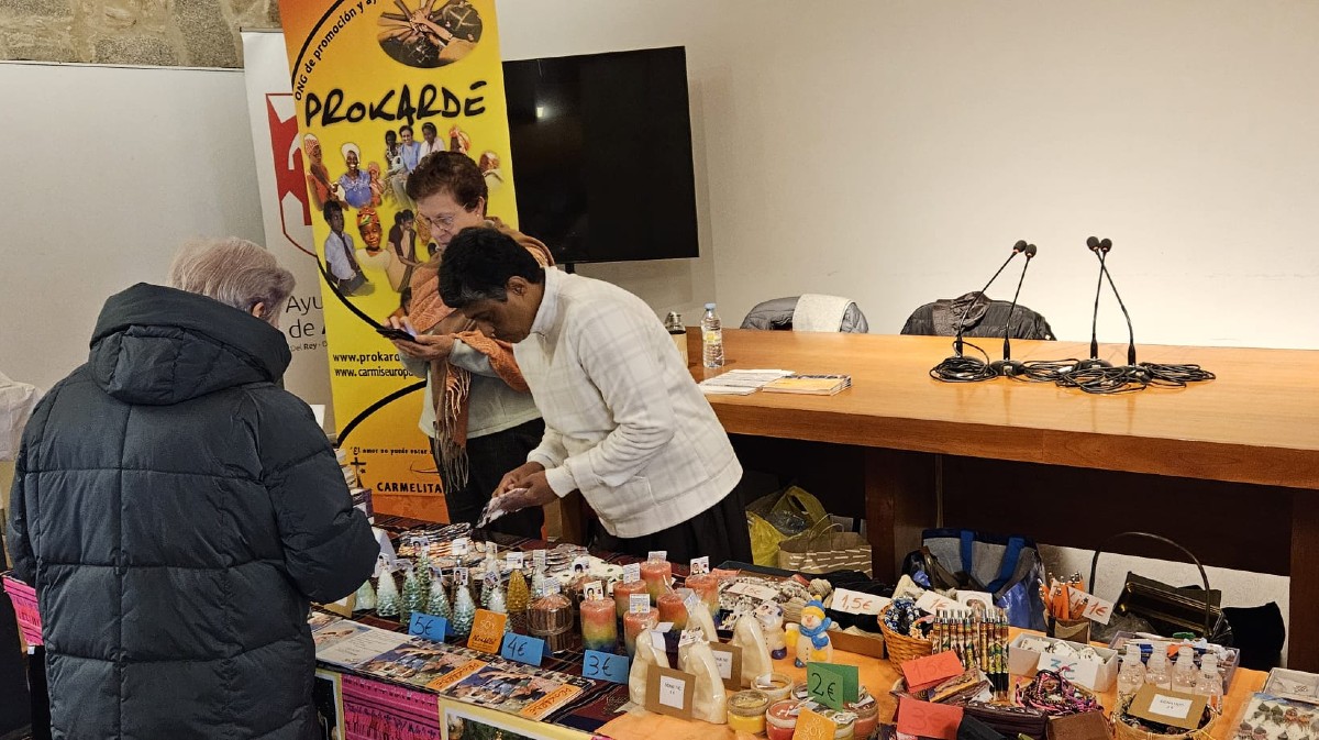 Mercadillo solidario de las organizaciones no gubernamentales de desarrollo (ONGDs).