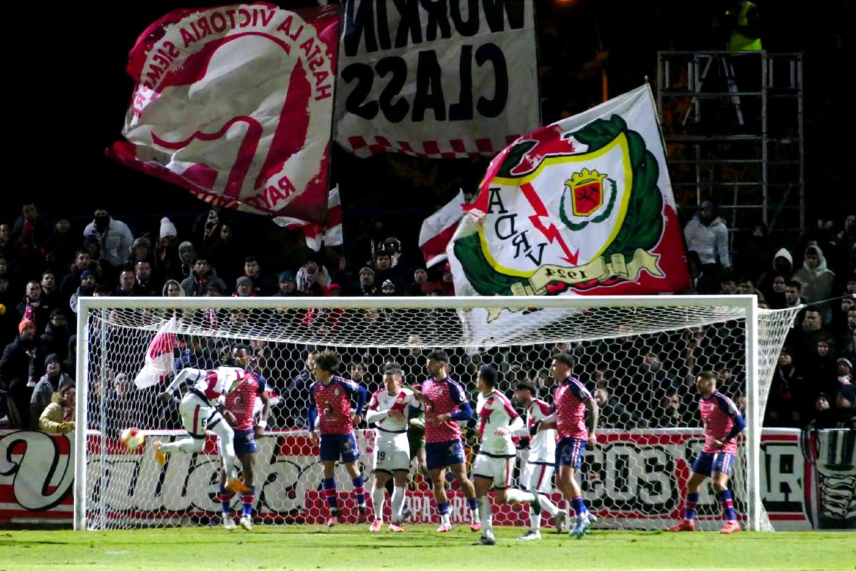 Real Ávila-Rayo Vallecano en la segunda eliminatoria de la Copa del Rey.