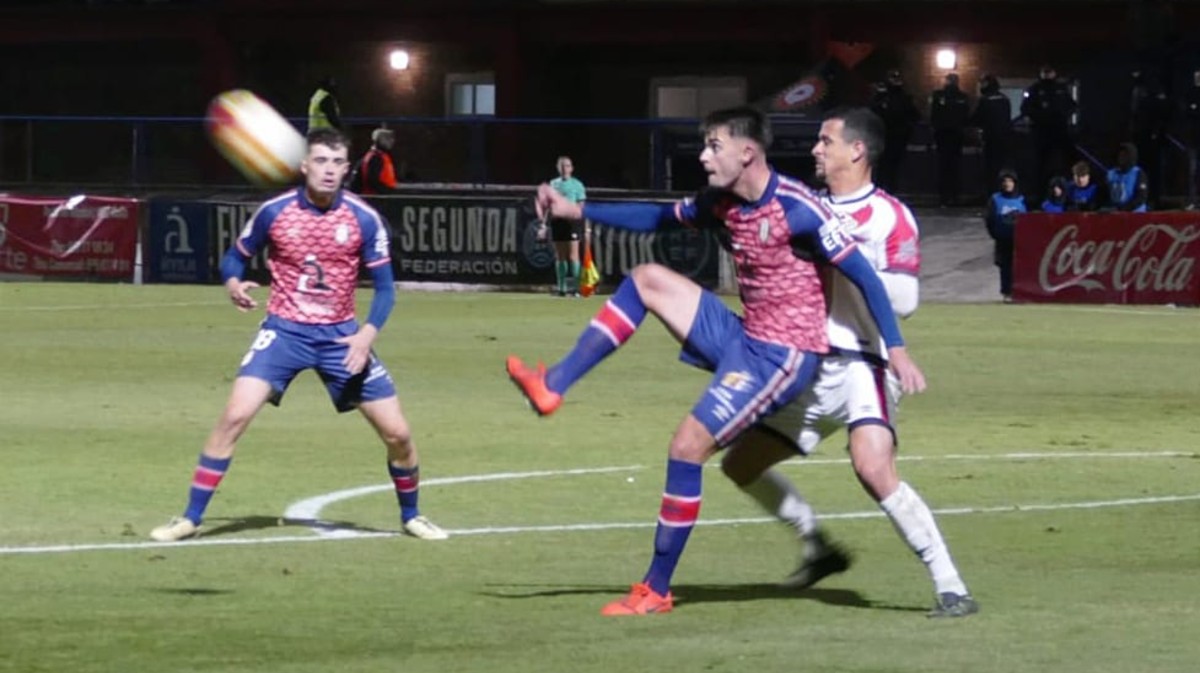 Real Ávila-Rayo Vallecano en la segunda eliminatoria de la Copa del Rey.