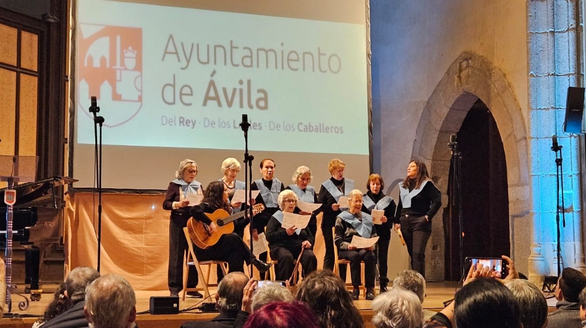 coro de la Asociaci&oacute;n de Familiares de Enfermos de Alzh&eacute;imer (Af&aacute;vila).