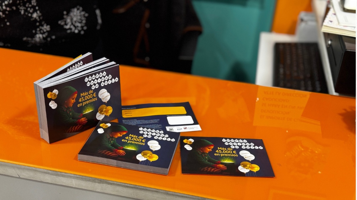 Papeletas de la campaña de comercio navideña